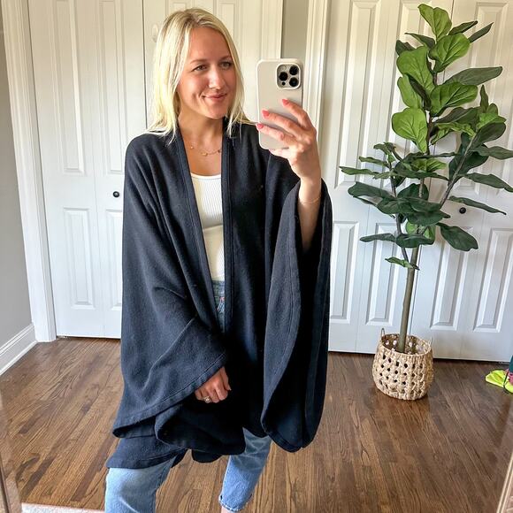 Nordstrom Italian Wool Oversized Open Front Knit Sweater Wrap Black OS - Picture 2 of 7